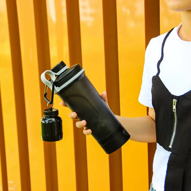 Electric shaker bottle